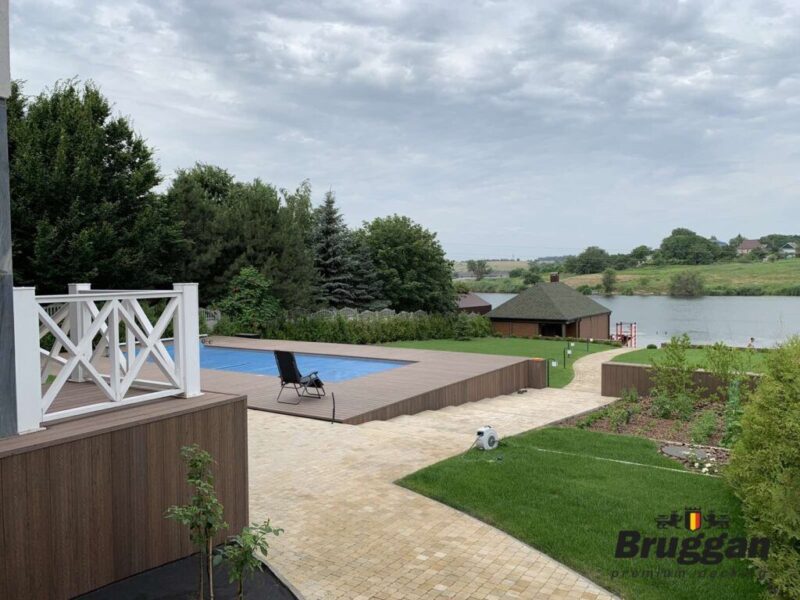 Bruggan-EL3D-wine-brownfasade-wb-2